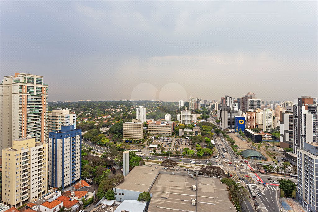Apartamento à venda com 1 quarto em Brooklin, São Paulo, SP