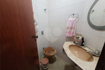 Casa à venda com 3 quartos, sendo 1 suíte, no condomínio Residencial Vila Verde, Sorocaba - SP