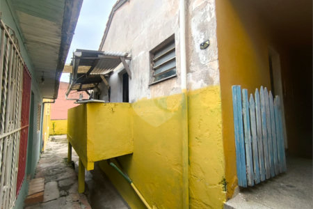 Sobrado à venda com 5 quartos, sendo 2 suítes, em Jardim Monte Kemel, São Paulo, SP