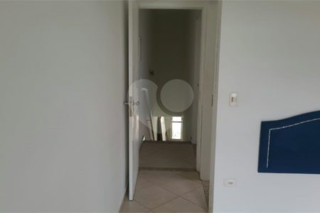 Casa à venda com 2 suítes, em Cidade Nova Arujá, Arujá, SP