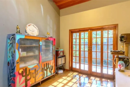 Casa à venda com 4 quartos, sendo 2 suítes, em Granja Viana, Cotia, SP