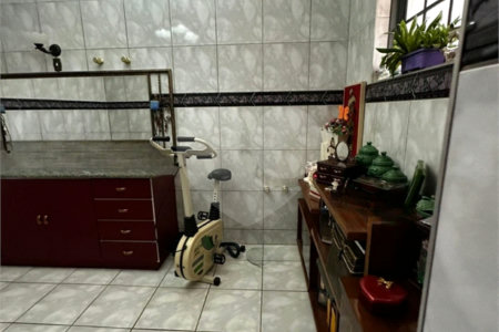 Sobrado à venda com 6 quartos, sendo 1 suíte, no Centro, Ponta Porã, MS