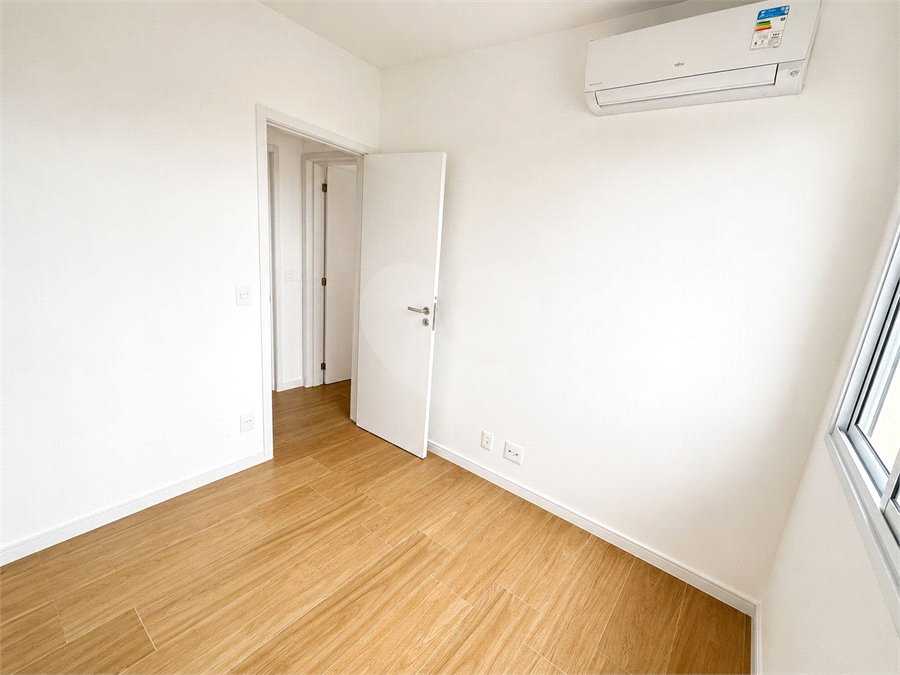 Apartamento à venda com 3 quartos, sendo 1 suíte, em Cézar de Souza, Mogi das Cruzes, SP
