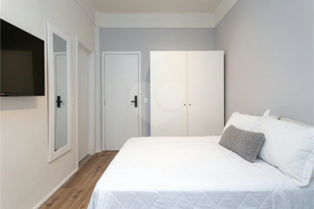 Apartamento à venda com 4 quartos, sendo 1 suíte, em Pinheiros, São Paulo, SP