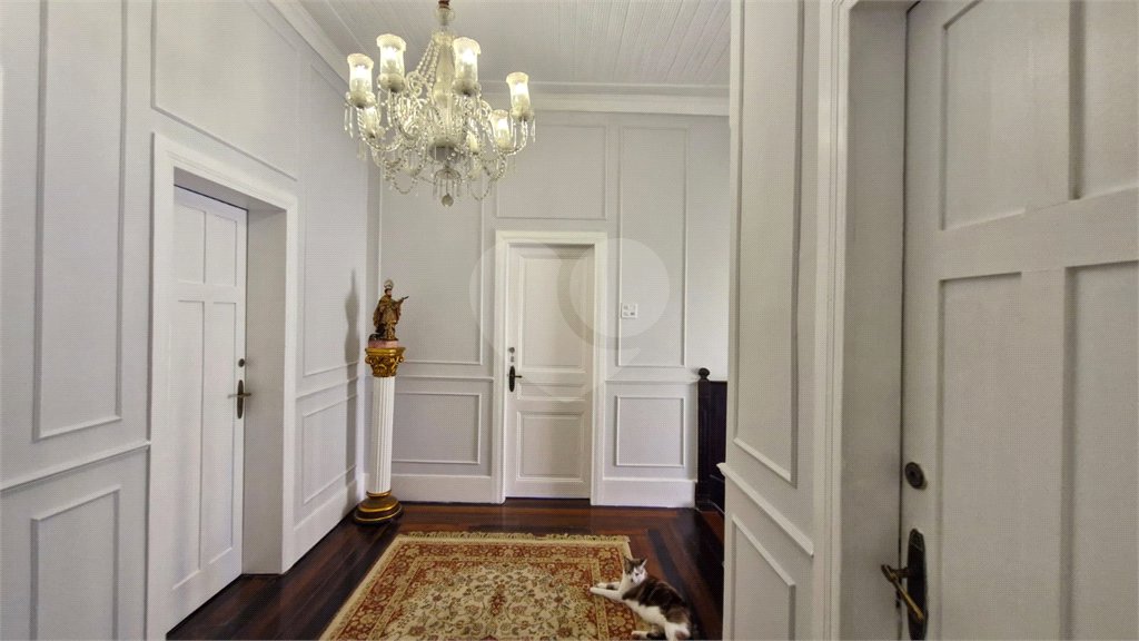 Casa à venda com 7 quartos, sendo 1 suíte, em Cosme Velho, Rio de Janeiro, RJ