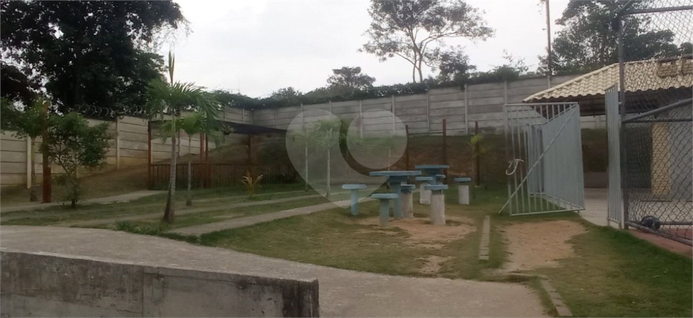 Apartamento à venda ou para alugar com 2 quartos em Santa Cruz, Rio de Janeiro, RJ