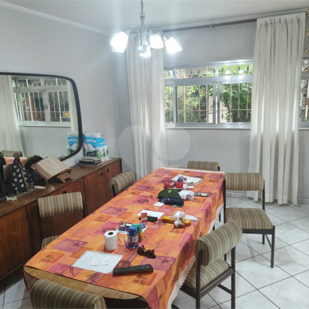 Casa à venda com 4 quartos, sendo 2 suítes, no condomínio Chácara das Rosas, São Paulo - SP