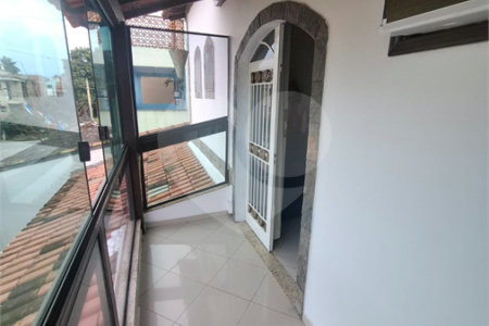 Casa à venda com 4 quartos, sendo 1 suíte, em Campo Grande, Rio de Janeiro, RJ