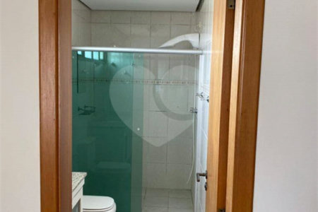 Apartamento à venda com 3 quartos, sendo 1 suíte, em Vila Costa, Suzano, SP