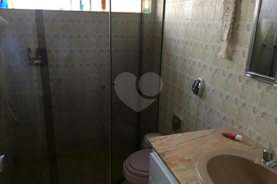 Casa à venda com 3 quartos, sendo 1 suíte, em Santana, São Paulo, SP