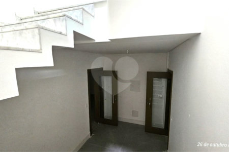 Casa à venda com 4 suítes no condomínio Vila Arese, São Paulo - SP