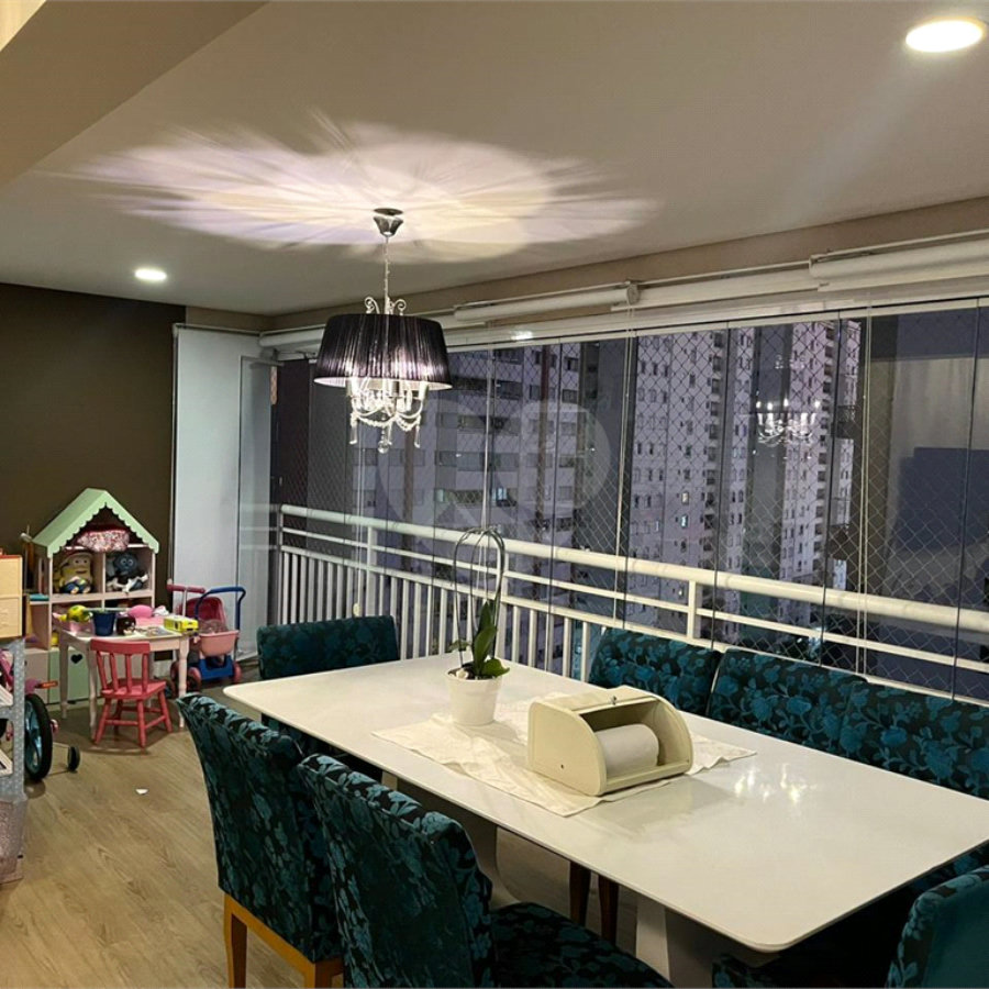Apartamento à venda com 3 quartos, sendo 2 suítes, em Tatuapé, São Paulo, SP