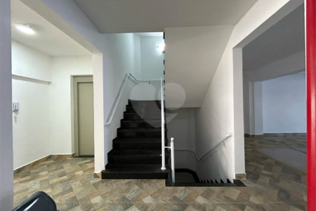 Apartamento à venda com 2 quartos, sendo 1 suíte, em Vila Guarani, Santo André, SP