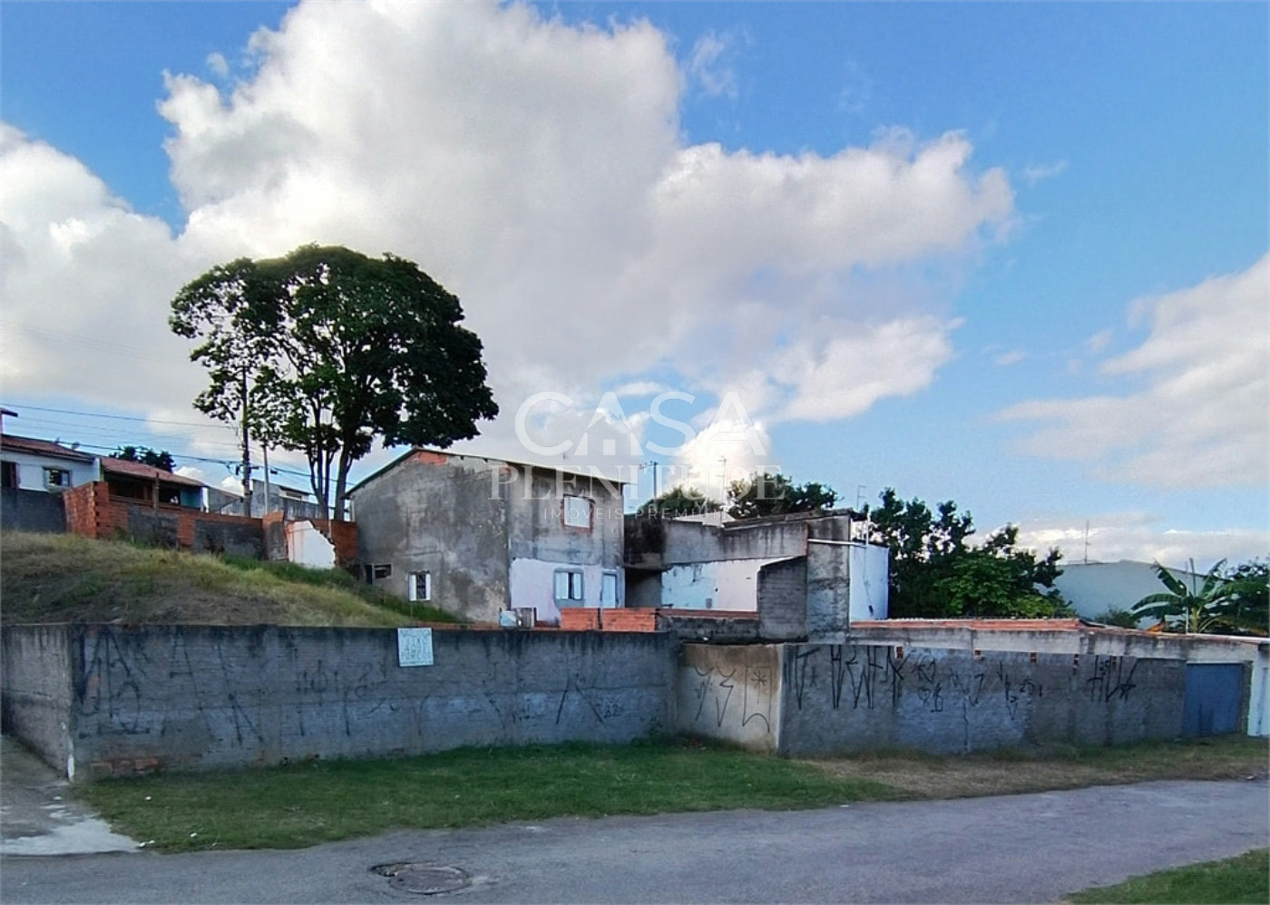 Casa à venda com 2 quartos em Vila Barão, Sorocaba, SP