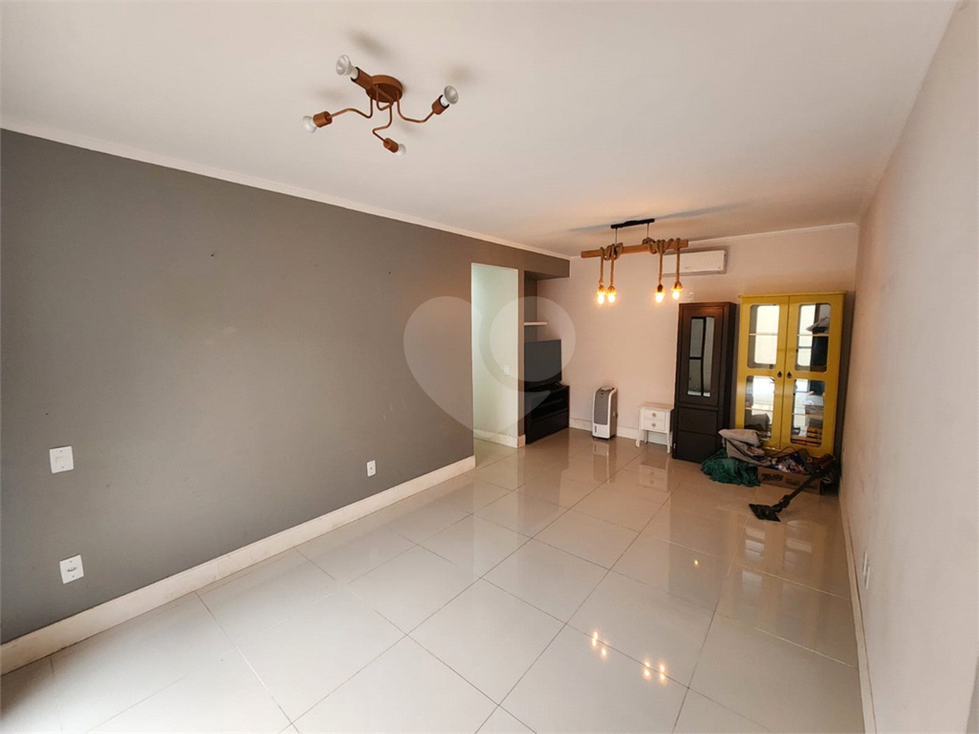 Apartamento à venda com 2 quartos, sendo 1 suíte, em Jardim América, Sorocaba, SP