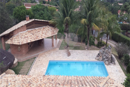 Casa à venda ou para alugar com 4 suítes no condomínio Residencial Vale das Laranjeiras, Indaiatuba - SP