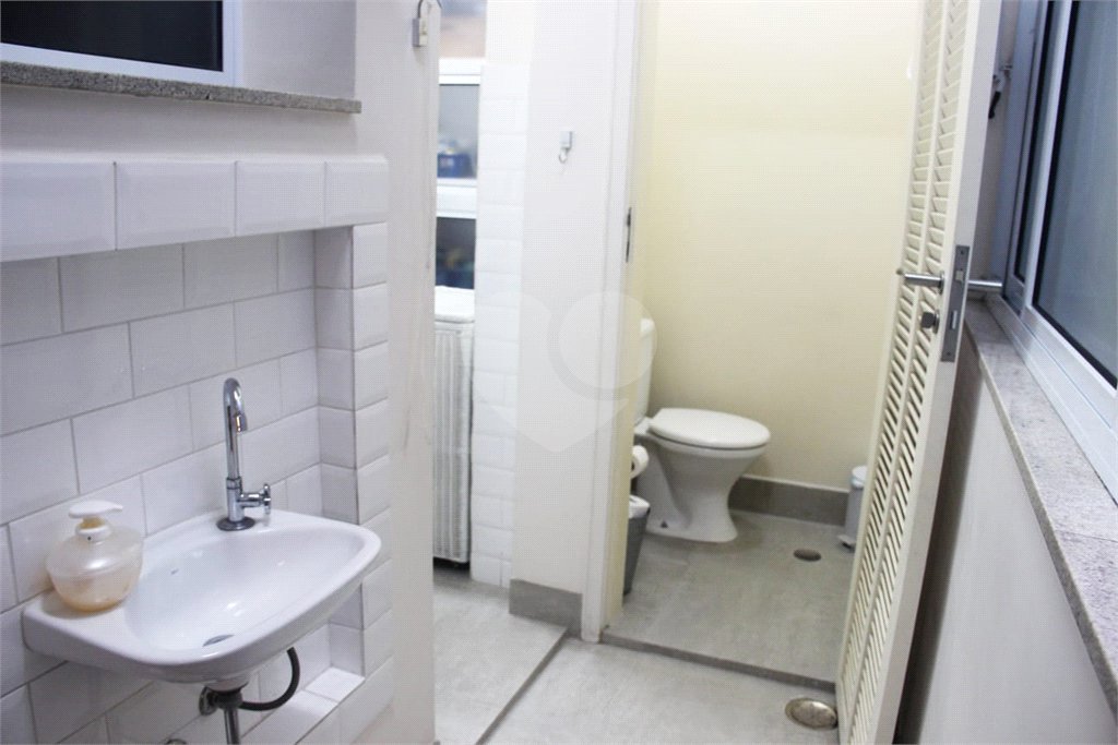 Apartamento à venda com 2 quartos em Bela Vista, São Paulo, SP