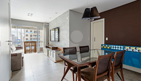 Apartamento à venda com 3 quartos, sendo 1 suíte,  em Jardim das Acácias, São Paulo, SP