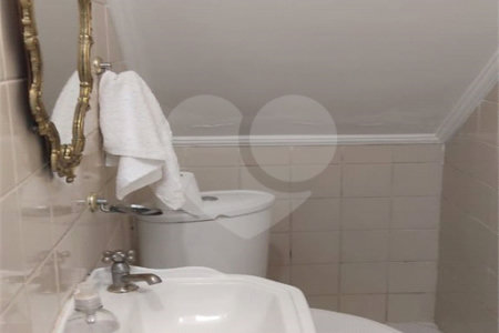 Sobrado à venda com 3 quartos, sendo 1 suíte, em Campo Grande, São Paulo, SP