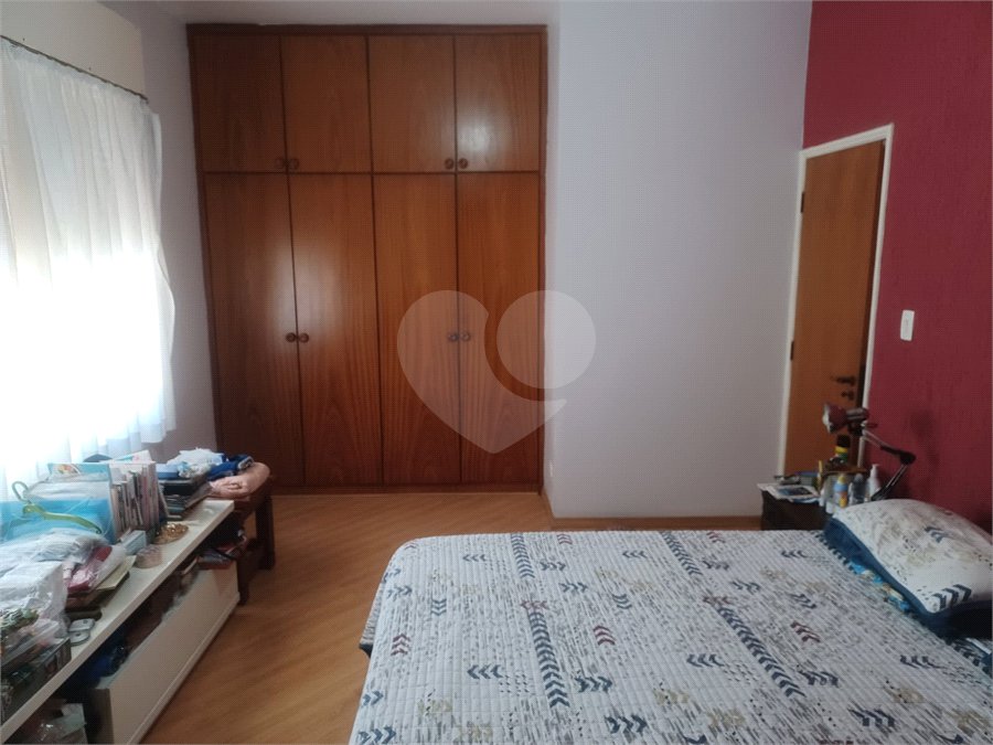 Sobrado à venda com 4 quartos, sendo 1 suíte, em Planalto Paulista, São Paulo, SP