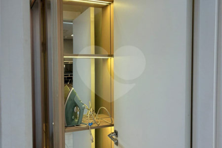 Apartamento à venda com 2 quartos em Santo Amaro, São Paulo, SP