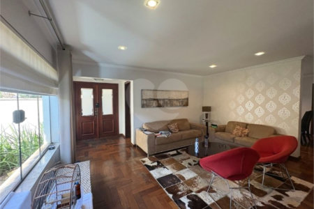 Casa à venda com 4 suítes no condomínio Granja Olga II, Sorocaba - SP