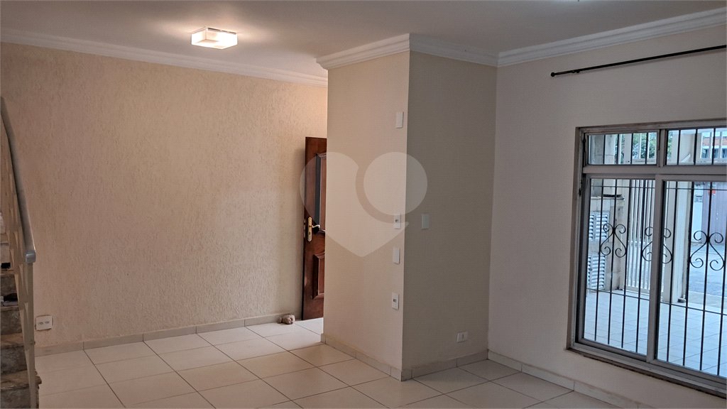 Casa à venda ou para alugar com 3 quartos, sendo 1 suíte, no condomínio Maison, São Paulo - SP