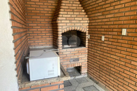 Sobrado à venda com 3 quartos, sendo 1 suíte, em Parada Inglesa, São Paulo, SP