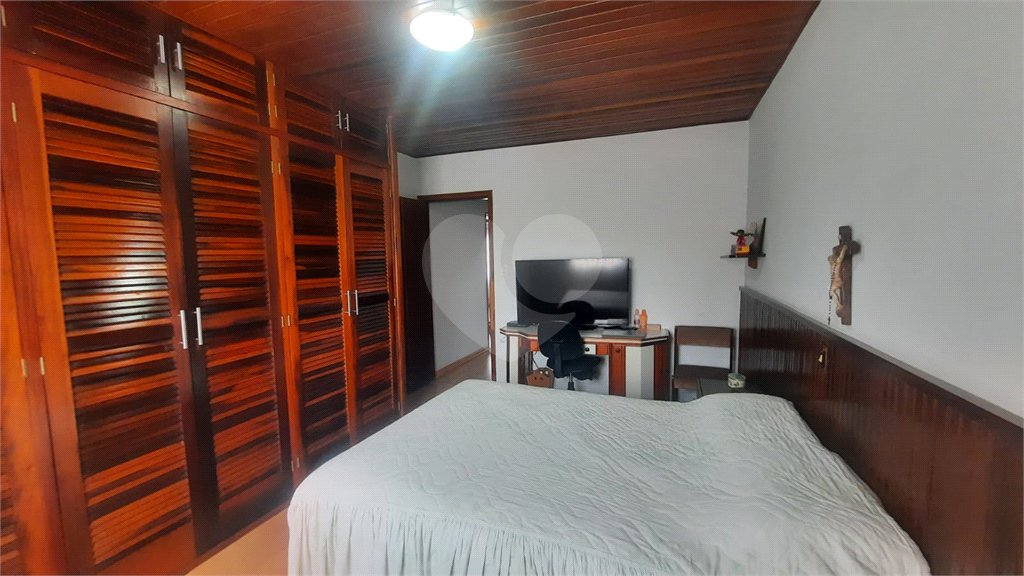Casa à venda com 4 quartos, sendo 1 suíte,  em Vila Rosália, Guarulhos, SP
