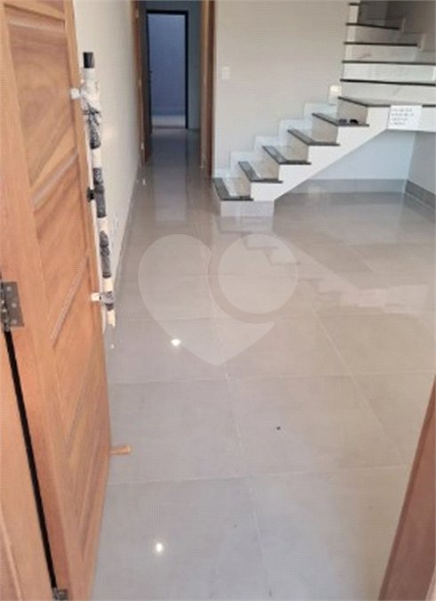 Sobrado à venda com 2 quartos, sendo 1 suíte, em Vila Nina, São Paulo, SP