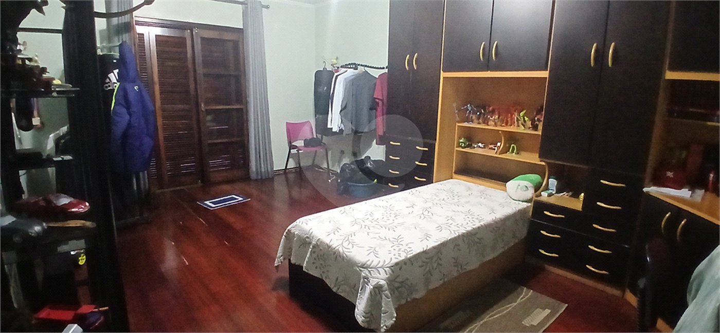 Sobrado à venda com 3 suítes em Nova Petrópolis, São Bernardo do Campo, SP