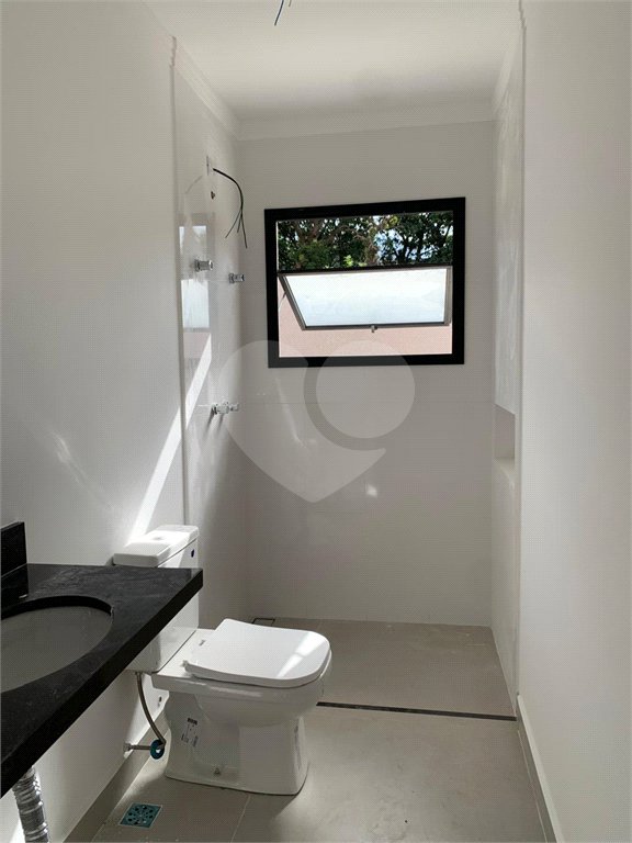 Casa à venda com 3 suítes no condomínio Residencial Celina, Atibaia - SP