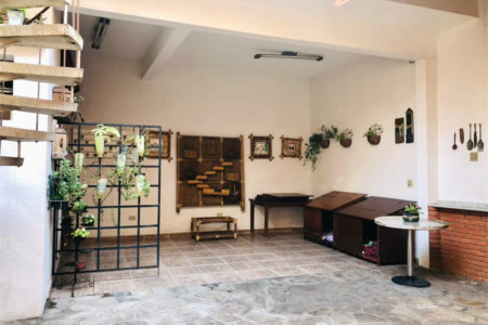 Sobrado à venda com 5 suítes em Vila Cordeiro, São Paulo, SP