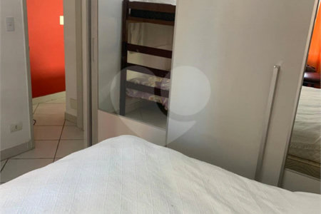 Apartamento à venda com 2 quartos, sendo 1 suíte,  em Canto do Forte, Praia Grande, SP
