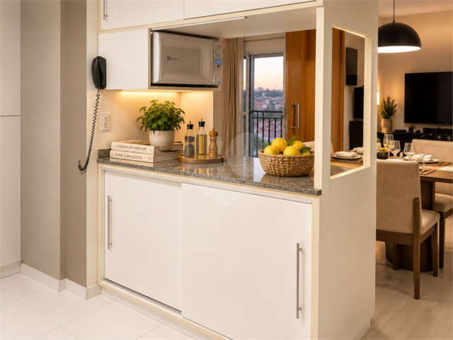 Apartamento à venda com 3 quartos, sendo 1 suíte,  em Campo Belo, São Paulo, SP