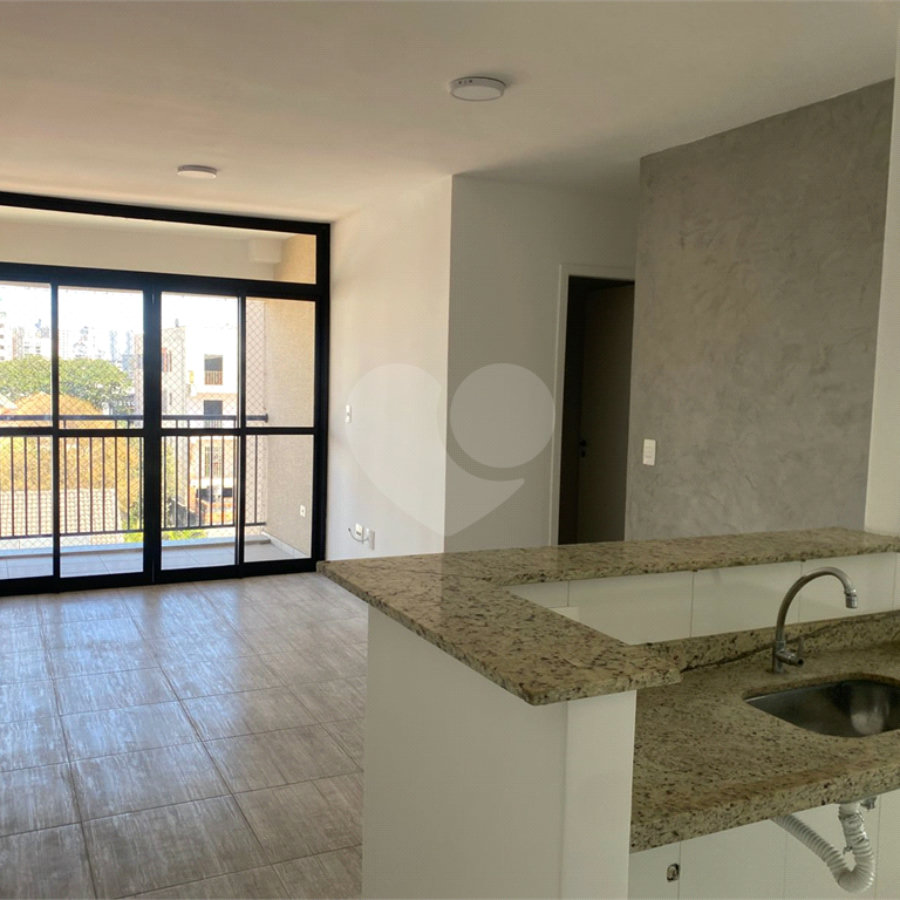 Apartamento à venda com 2 quartos, sendo 1 suíte, em Vila Paulicéia, São Paulo, SP