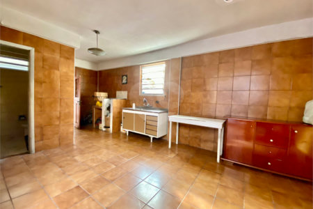 Casa à venda com 6 quartos, sendo 1 suíte, em Vila Mariana, São Paulo, SP