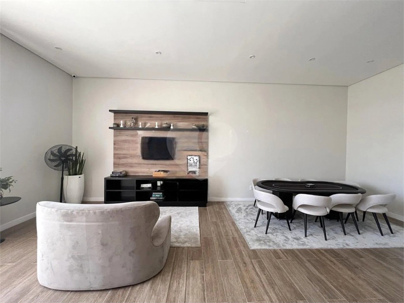 Apartamento à venda com 2 suítes em Vila Romana, São Paulo, SP