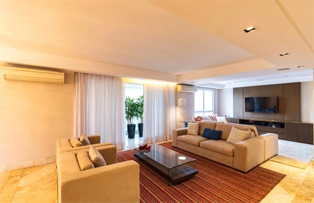 Apartamento para alugar com 4 suítes em Vila Andrade, São Paulo, SP