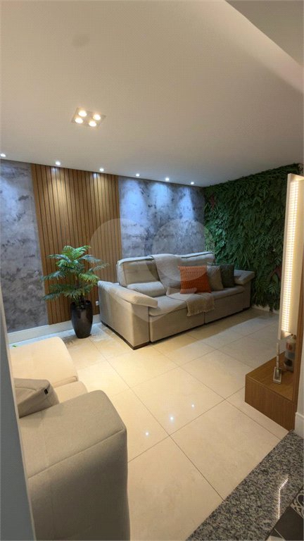 ? Apartamento à venda no Condomínio Girassol – Rua Catumbi