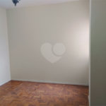 Apartamento à venda com 3 quartos, sendo 1 suíte, em Vila Mariana, São Paulo, SP