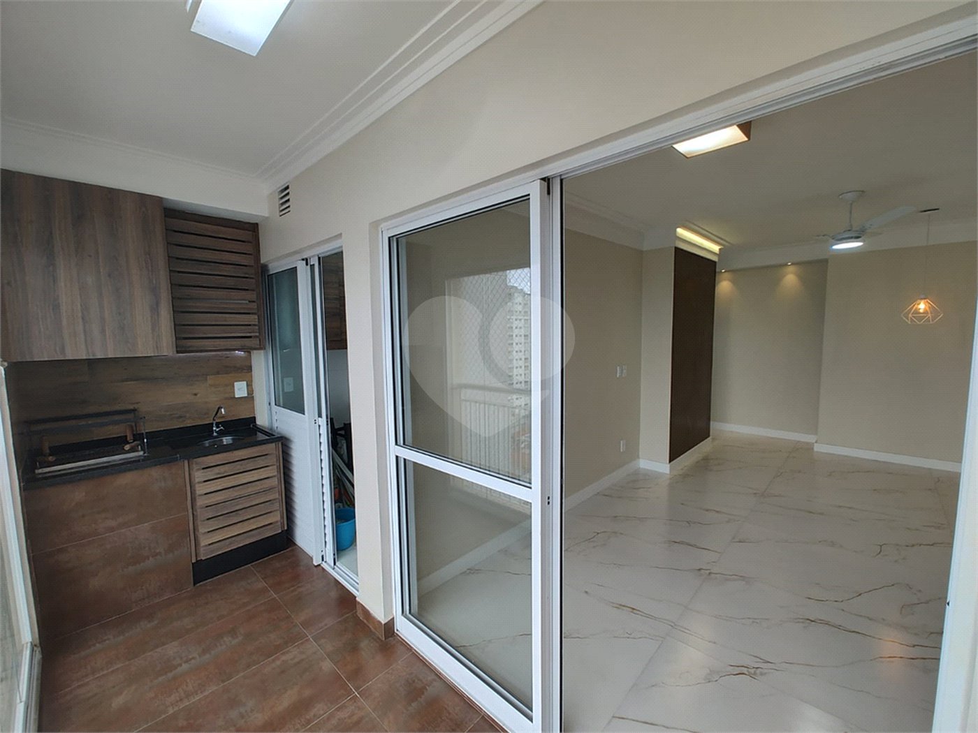 Apartamento à venda com 3 quartos, sendo 1 suíte,  no Centro, São Caetano do Sul, SP