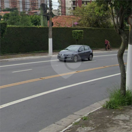Terreno à venda no condomínio Jd Leonor, São Paulo - SP