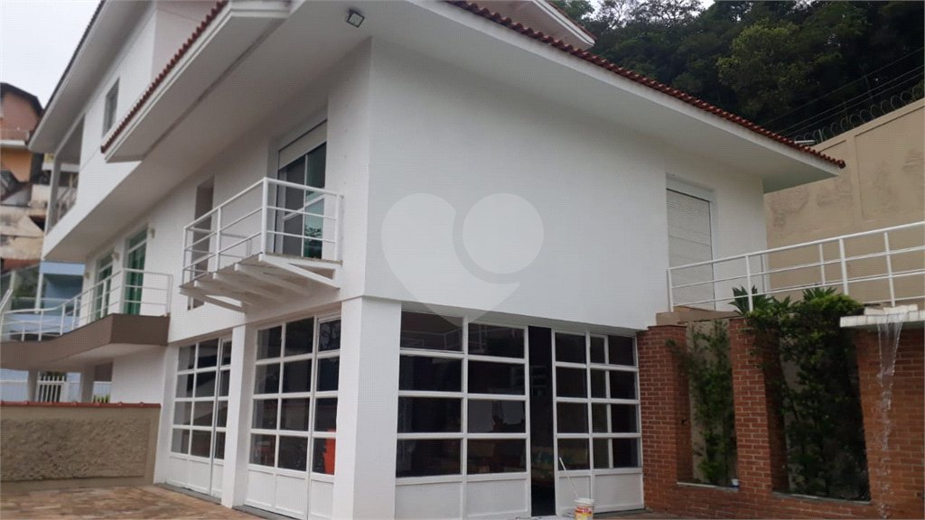 Sobrado à venda com 4 suítes em Tremembé, São Paulo, SP