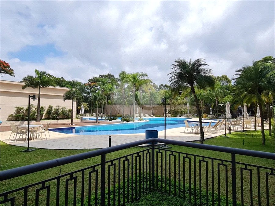 Apartamento à venda com 3 suítes em Jardim Marajoara, São Paulo, SP