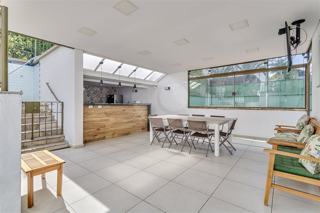 Apartamento à venda com 2 quartos, sendo 1 suíte, em Campo Belo, São Paulo, SP