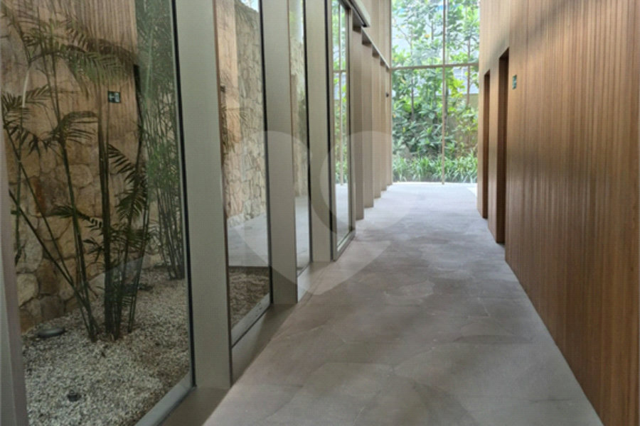 Apartamento à venda com 3 suítes em Jardim Europa, São Paulo, SP