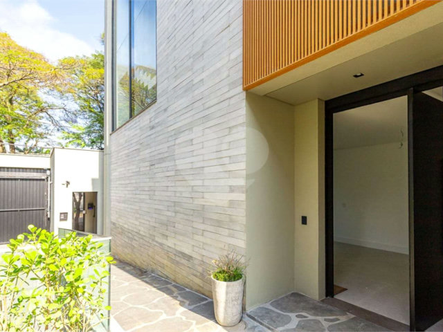Casa à venda com 4 suítes no condomínio Unyco, São Paulo - SP