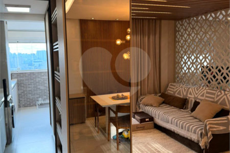 Apartamento à venda com 2 quartos, sendo 1 suíte, em Barra Funda, São Paulo, SP