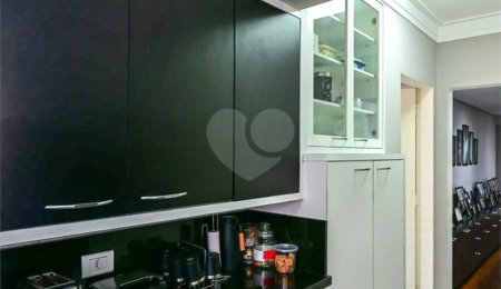 Apartamento à venda com 4 suítes em Vila Andrade, São Paulo, SP